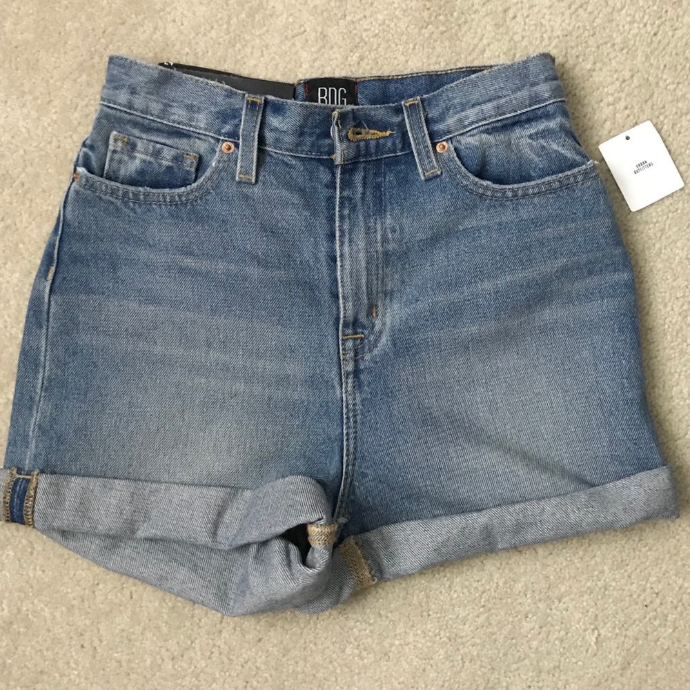 BDG Urban Outfitters High Rise Mom Shorts Size 24